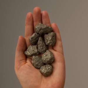 Pirita – Pedra Natural da Prosperidade e Proteção