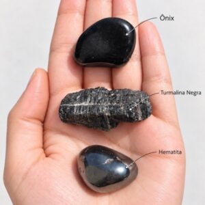 KIT PROTEÇÃO E ATERRAMENTO | Turmalina Negra + Ônix + Hematita | Pedras Naturais Cristais Proteção Energética