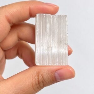 Selenita Branca Bruta Natural | Pedra Cristal Limpeza Energética Purificação Proteção Espiritual
