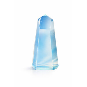 PEDRA DA LUA – Ponta de Pedra Opalina Lapidada 40 a 50mm – Brilho Azul Opalescente Tipo A